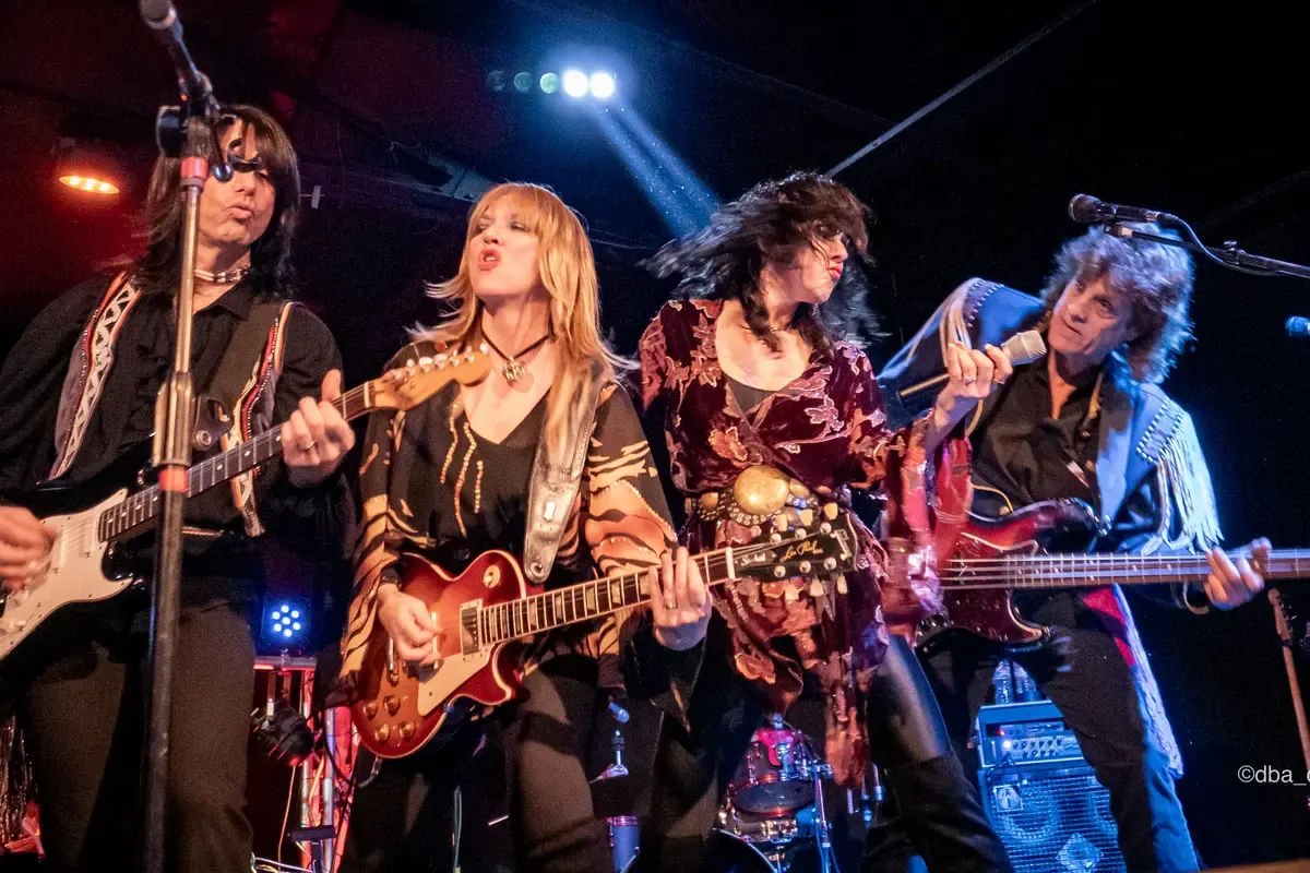 Heart tribute band Dog & Butterfly from Los Angeles