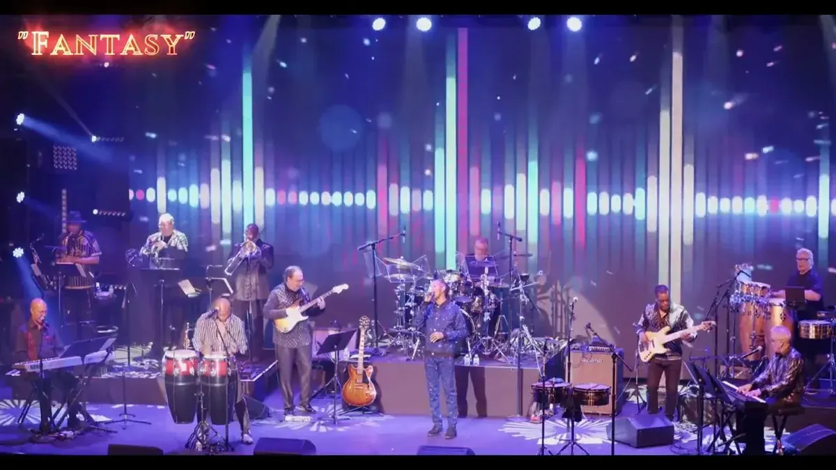 Serpentine Fire, Las Vegas Earth, Wind & Fire tribute band, full band on stage with horns