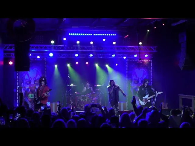 The Crue - A Motley Crue Tribute Experience