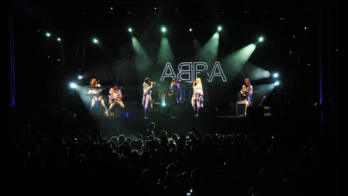 Video: Platinum – The Live ABBA Tribute Show – UK