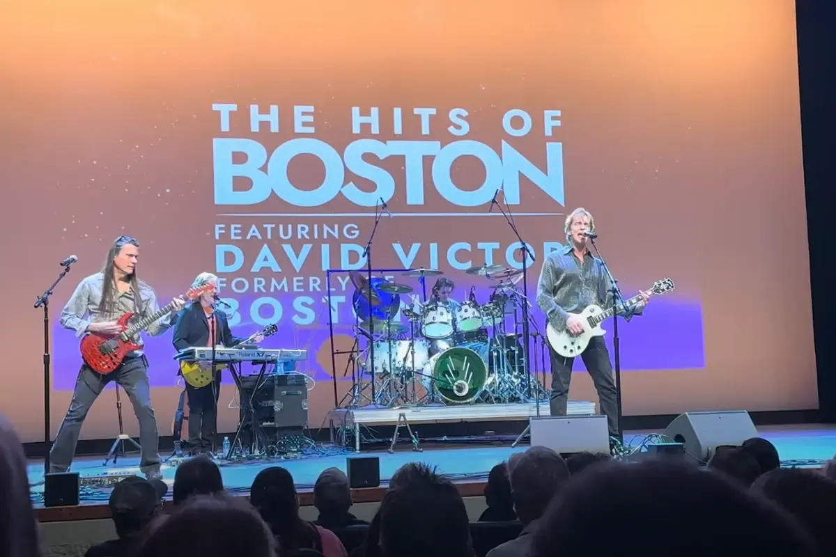 Video: Smokin' live, The Hits of Boston and Styx